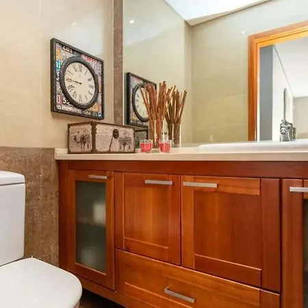 Moradia T3 Localizada Num Lote De Terreno De 5.116m2 Com Piscina *
